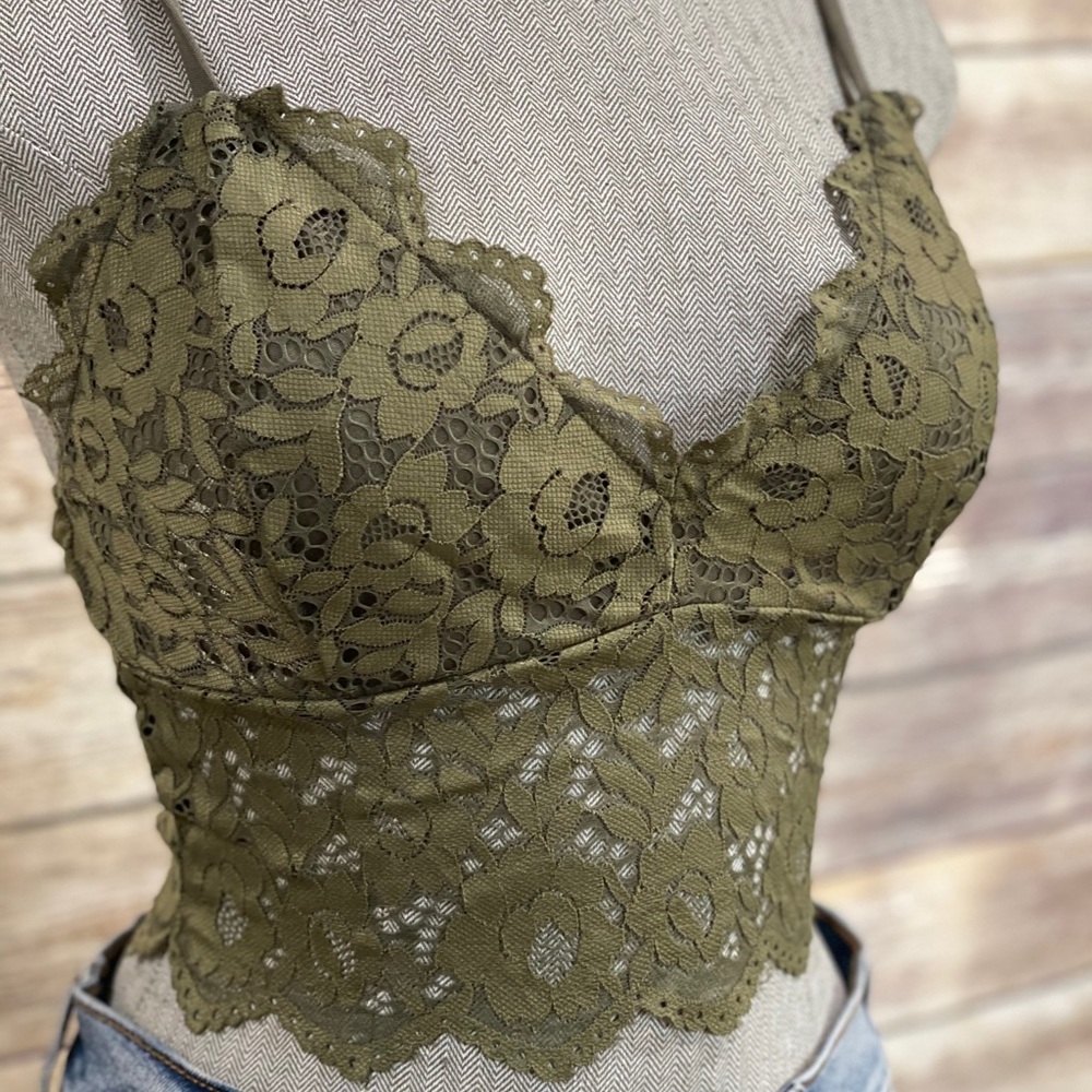 NEW Lace Cropped Bralette Top